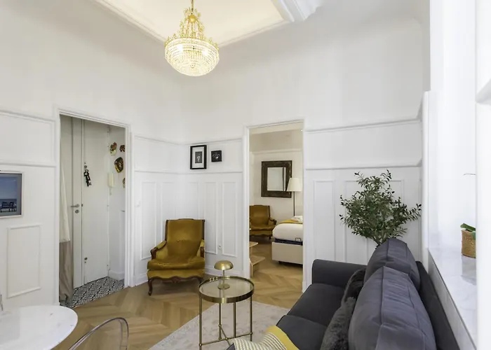 #59 Staywiz Us - Duplex Massena 1 Bdr Ac - 5 Mins Walk To Sea Διαμέρισμα Νίκαια