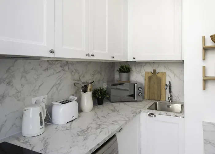 #59 Staywiz Us - Duplex Massena 1 Bdr Ac - 5 Mins Walk To Sea Διαμέρισμα