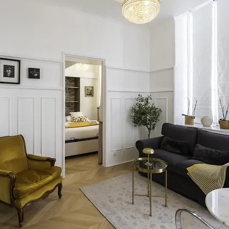 #59 Staywiz Us - Duplex Massena 1 Bdr Ac - 5 Mins Walk To Sea Niza