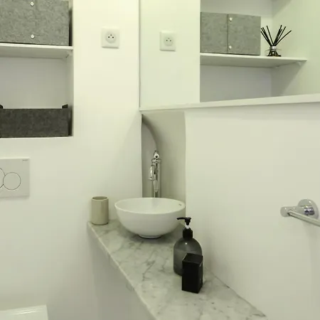 #59 Staywiz Us - Duplex Massena 1 Bdr Ac - 5 Mins Walk To Sea Apartamento *