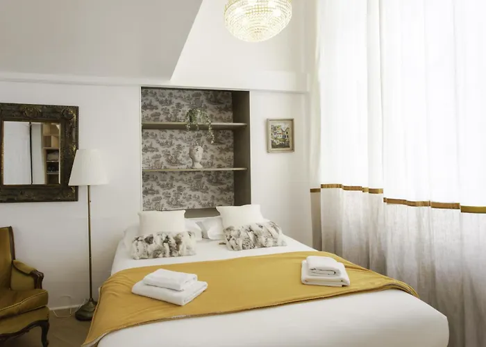 #59 Staywiz Us - Duplex Massena 1 Bdr Ac - 5 Mins Walk To Sea *